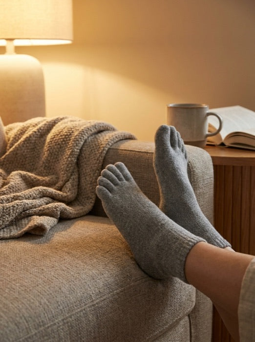 Relaxing at home in Kaido toe socks